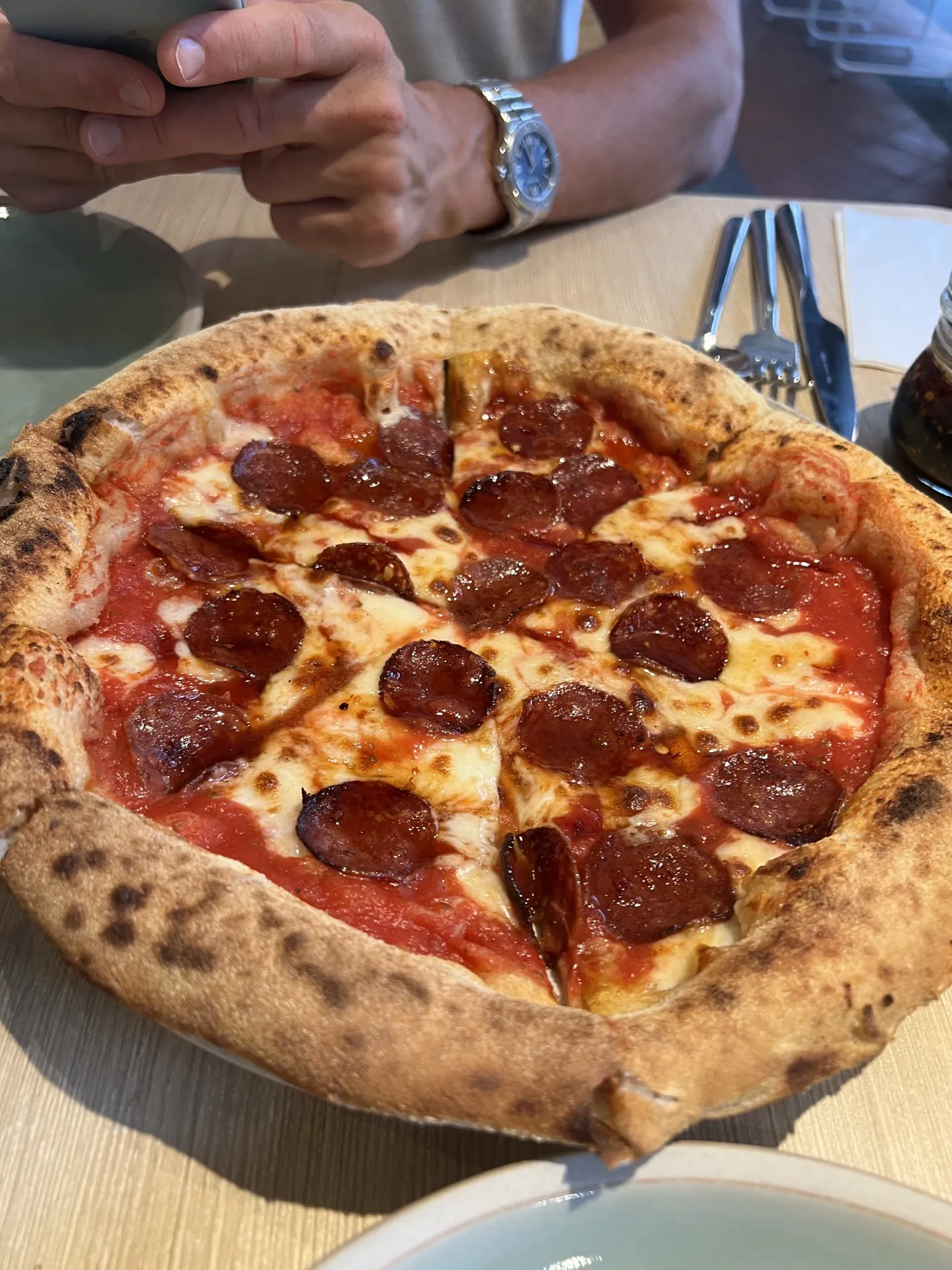 Santi's Pizza: Slice of Heaven 🍕