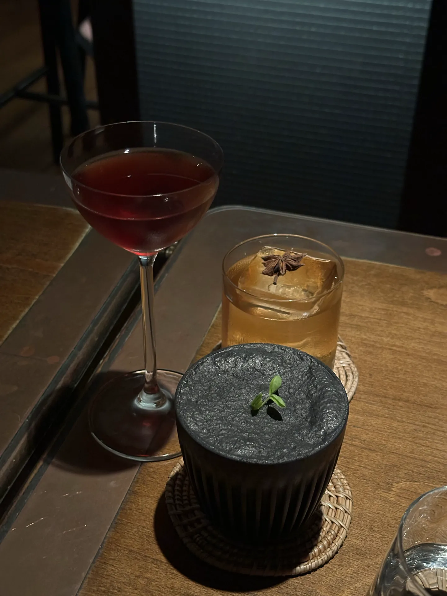 🍸 go-to cosy gin bar for your first date 😉