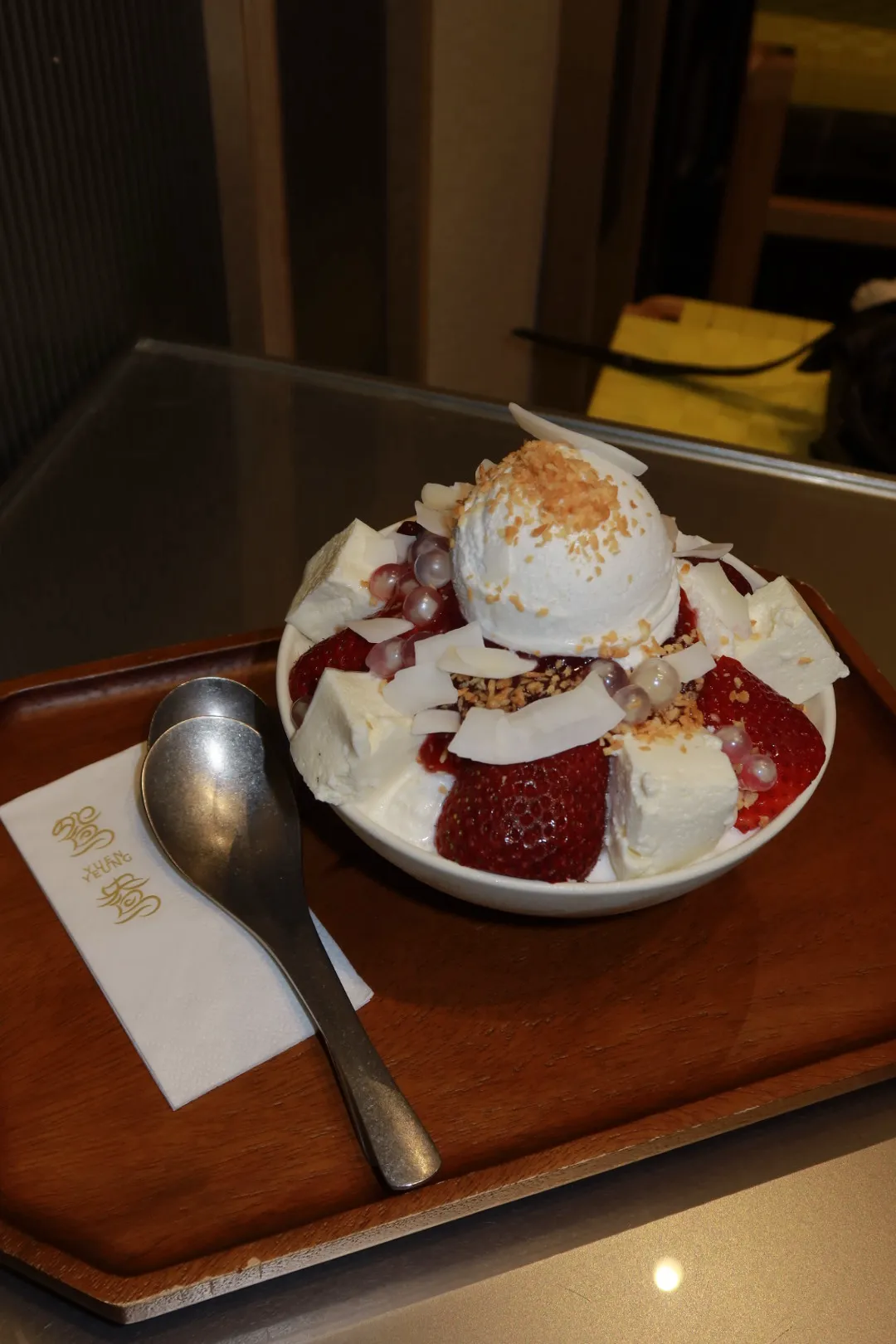 Famous Dessert @ Maxwell~