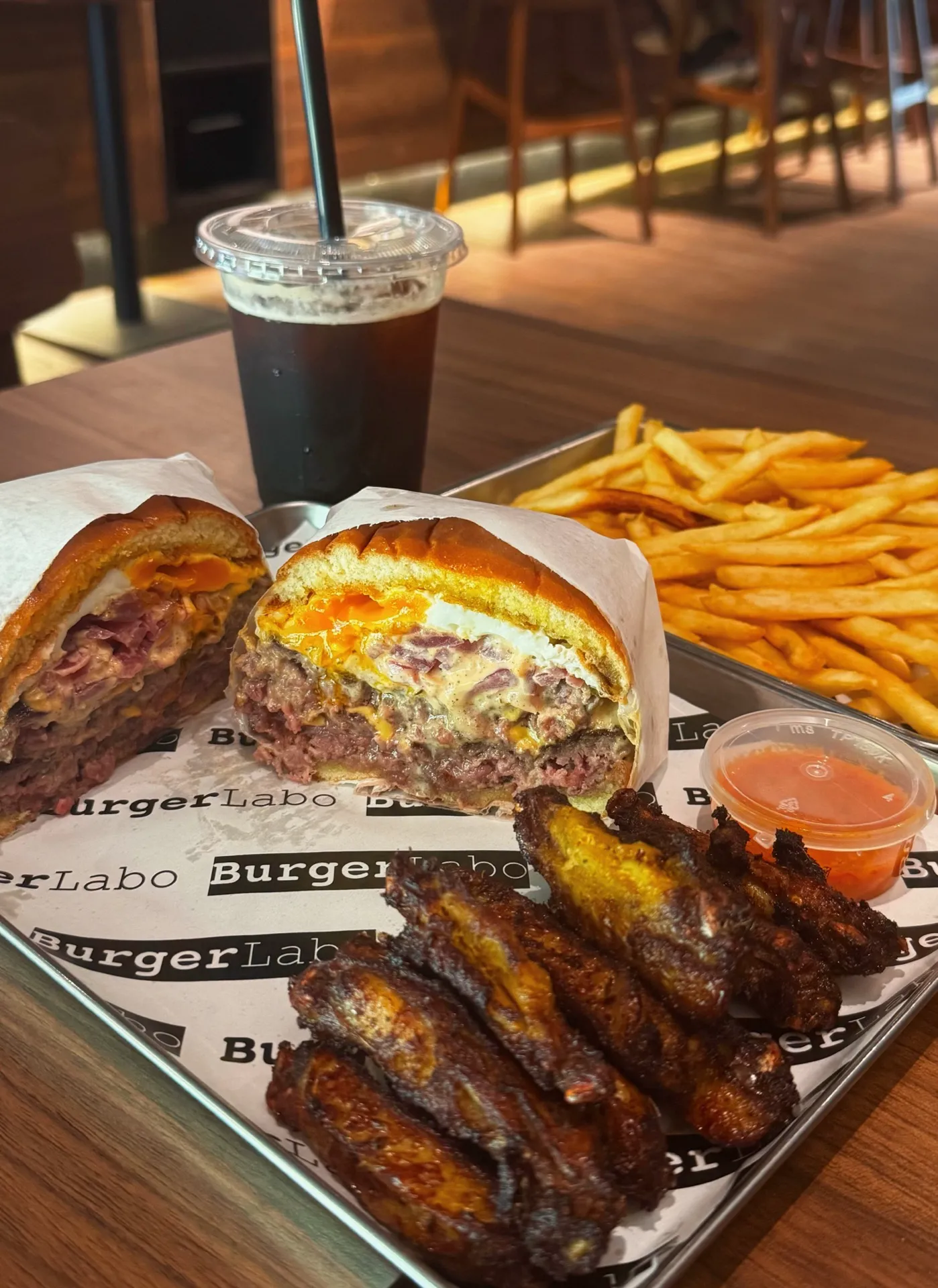 Irresistible Burger Alert - BurgerLabo! 🍔