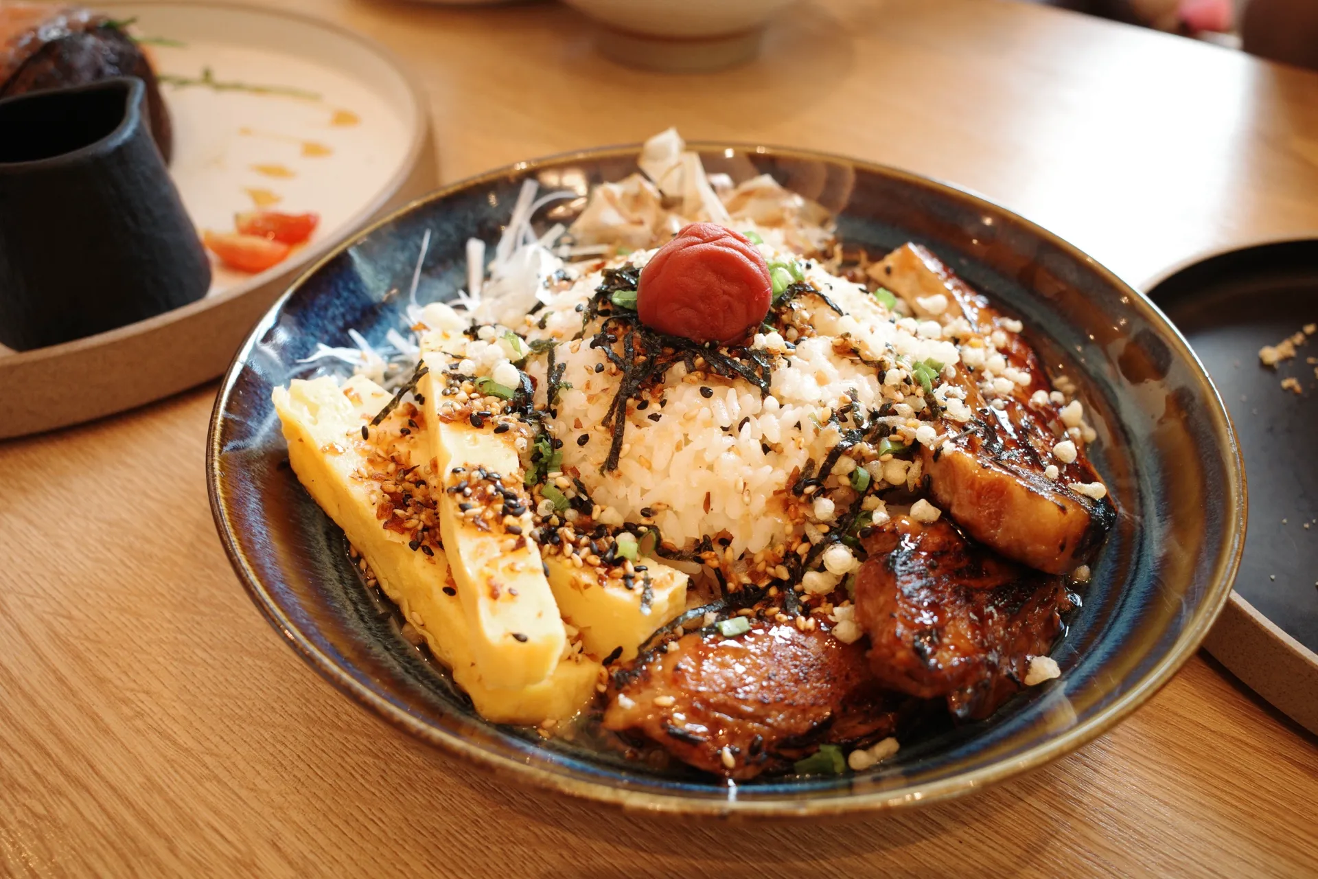 Finding Pebbles with Otters in the ❤️ of Novena