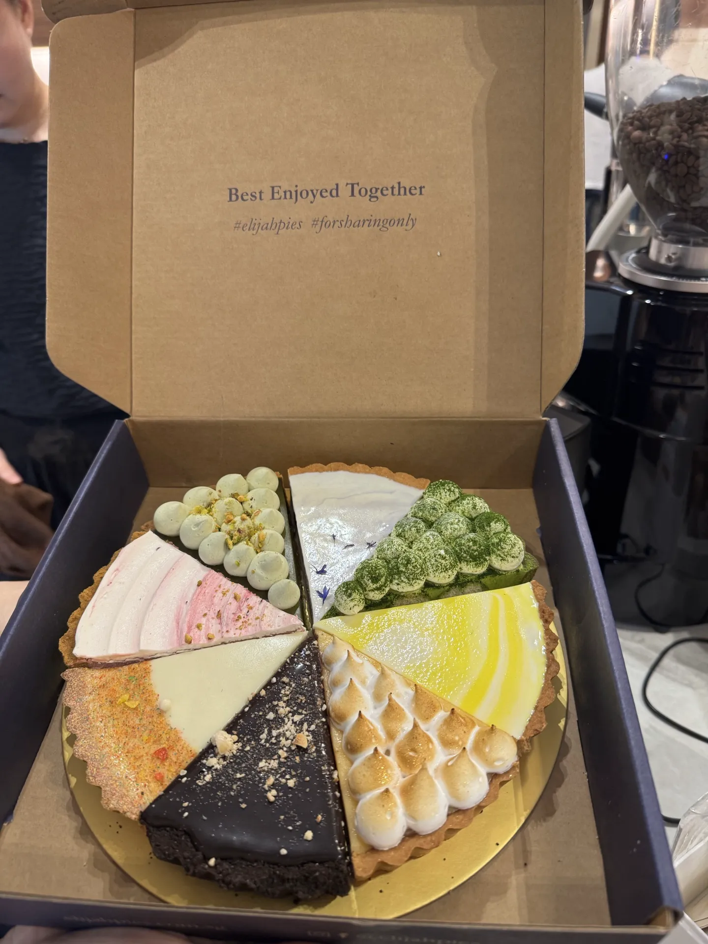 Elijah Pies @ Tanjong Pagar