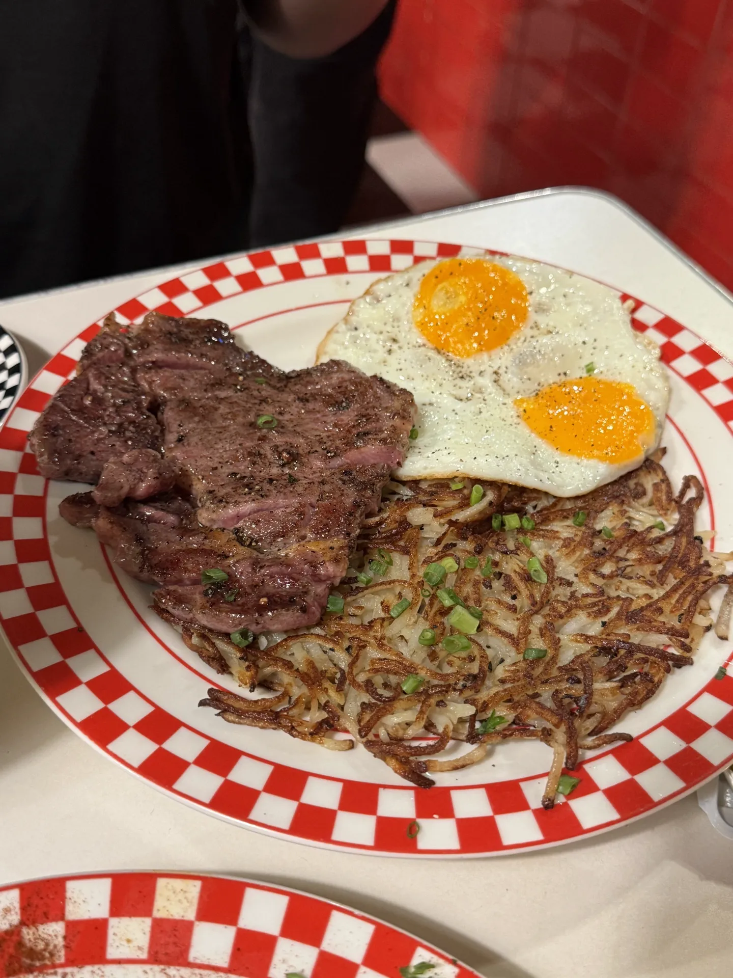 Joji’s Diner: A Retro Bite of Americana 🍔